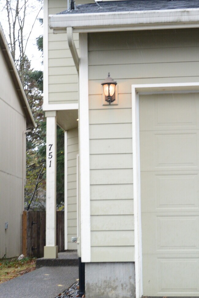 Photo - 747-747 SE Tampa St Unit 751