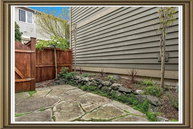 Photo - 4816 40th Ave SW #B