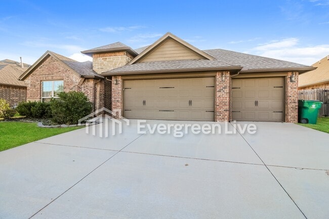 Photo - 6513 Bentley Dr