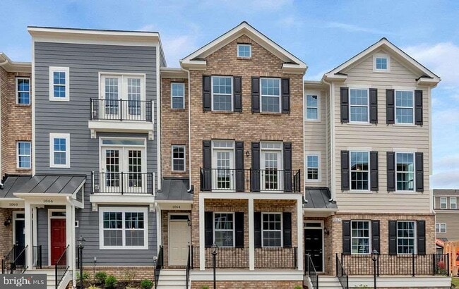 Photo - 1064 Old Trail Dr Townhome