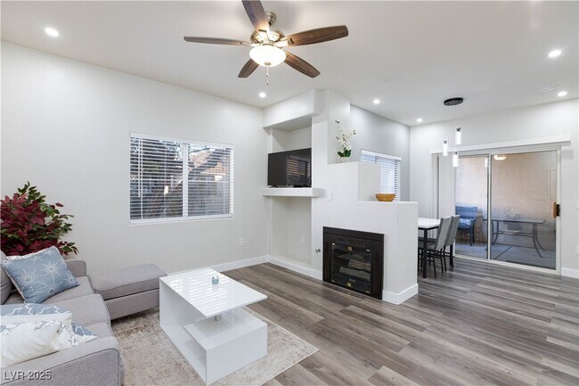 Photo - 8501 W University Ave Unit 1016
