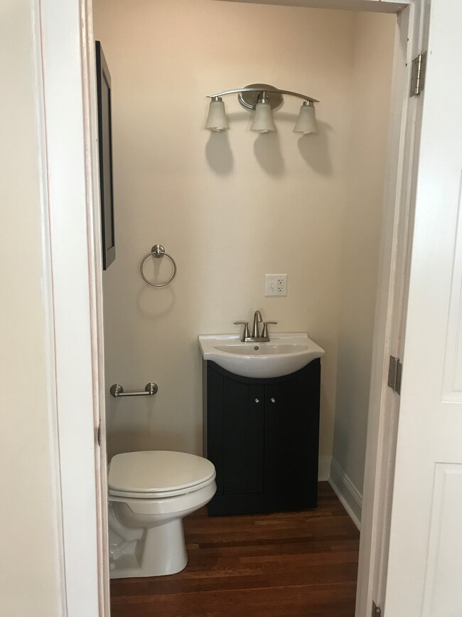 Photo - 403 8th Ave Unidad 4