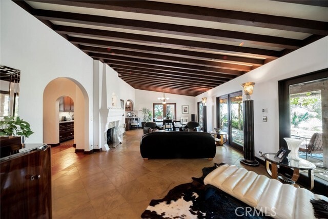 Photo - 2055 Mound St