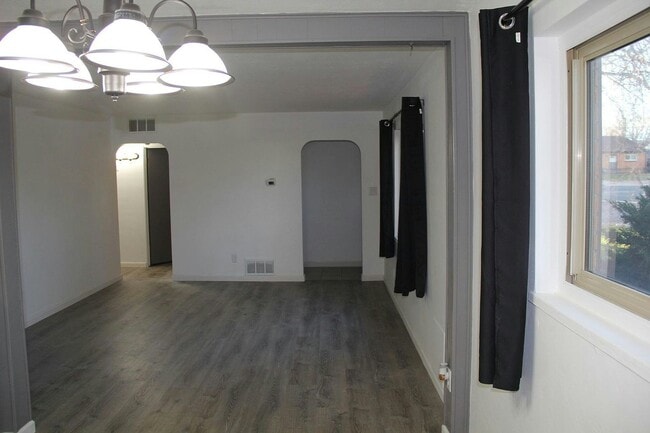 Photo - 1870 Gail Ct