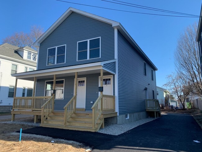 Building Photo - 15-17 Massachusetts Avenue Unit 17