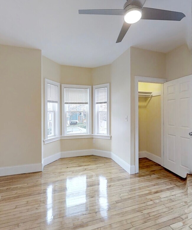 Photo - 8 Claremon St Unit 1