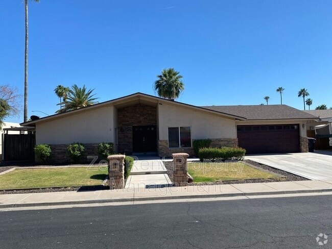 Building Photo - 815 W Juanita Cir Rental