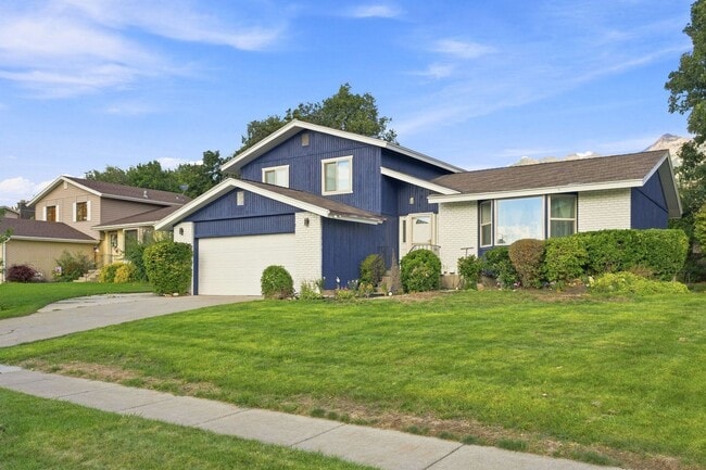 Photo - 9229 Alvey Ln