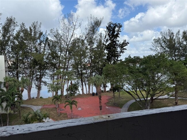 Photo - 10000 NW 80th Ct Unidad 2515 Rental
