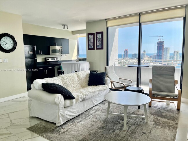 Photo - 1330 West Ave Unit 3406