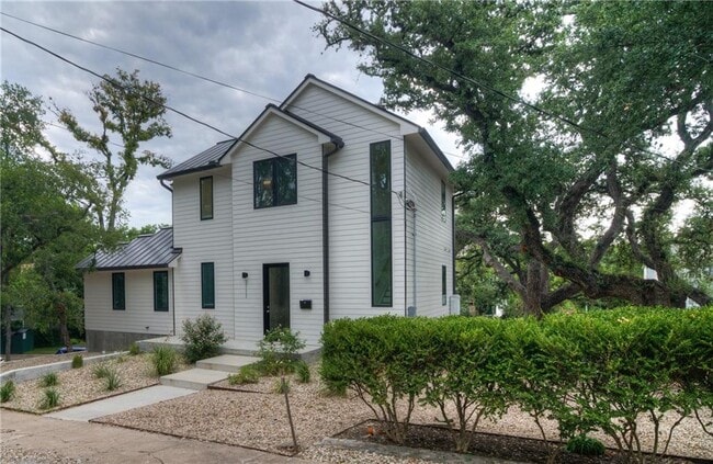 Photo - 3111 Walling Dr
