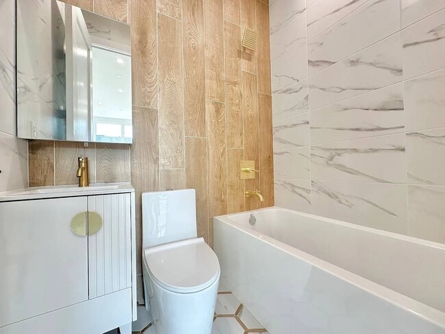 Photo - 511 Meeker Ave