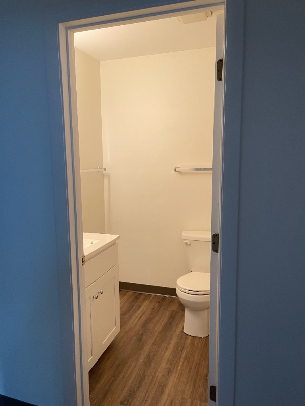 Photo - 498 Marlboro Rd Unidad S35