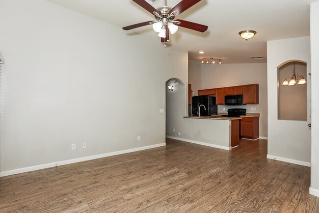 Photo - 1631 W San Tan Hills Dr