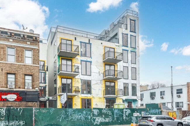 Photo - 435 Central Ave