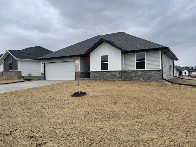Building Photo - New Build ! Everything new for a great price!