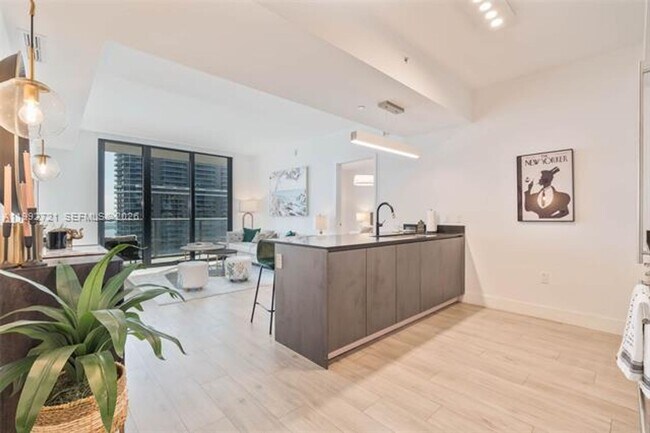 Photo - 1010 Brickell Ave Unit 1010 Brickell Ave # 4303