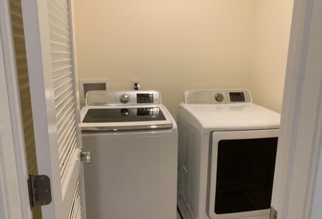 Photo - 499 Hamilton St Unit Apt 4