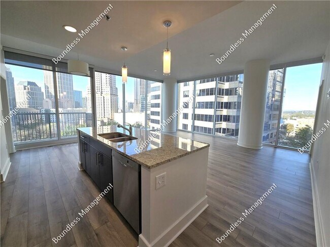 Photo - 1080 Peachtree St NE Unit 1002