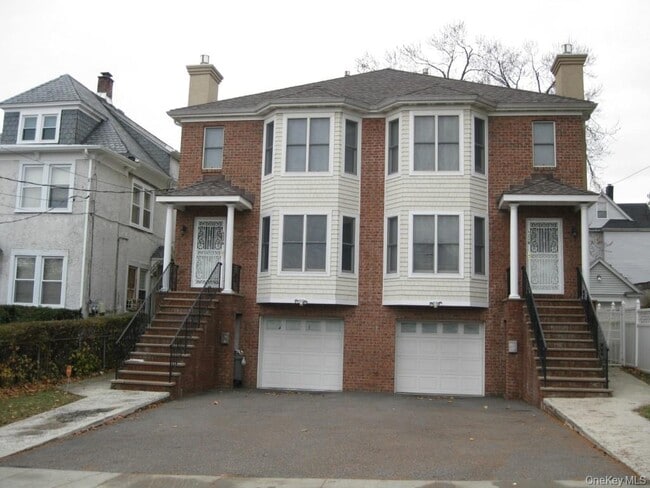 Building Photo - 622 S 6th Ave Rental