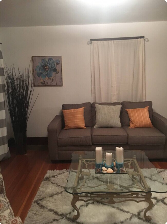 Photo - 119 Dale St Unit Dale St