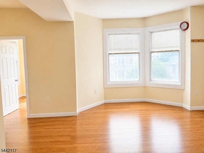 316 Clifton Ave