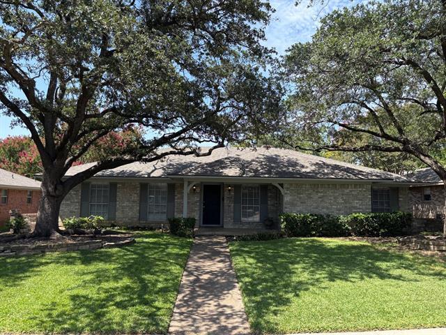 Building Photo - 7405 Alto Caro Dr