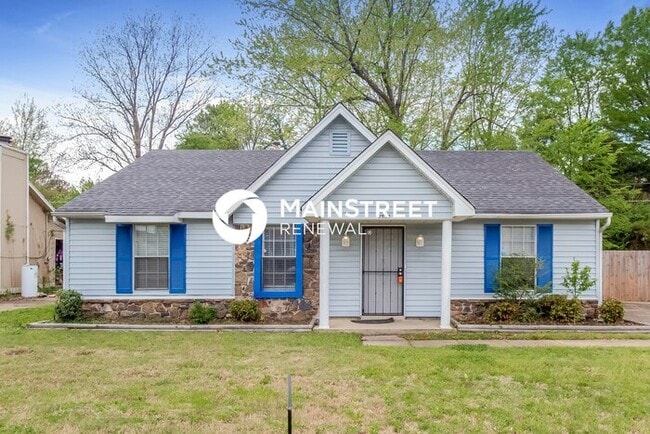 Photo - 3 Bedroom Pet-Friendly Home in Memphis, TN with Main Street Renewal