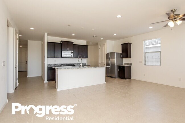 Photo - 11010 W Luxton Ln