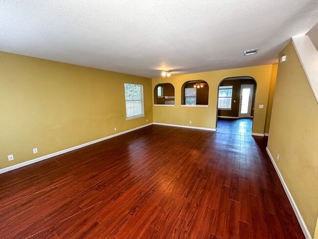 Photo - Rare 5 Bedroom in Crystal Knoll Georgetown