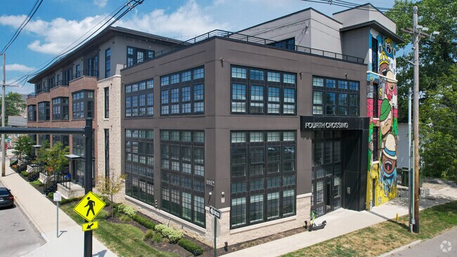Photo - Fourth Crossing Apartments