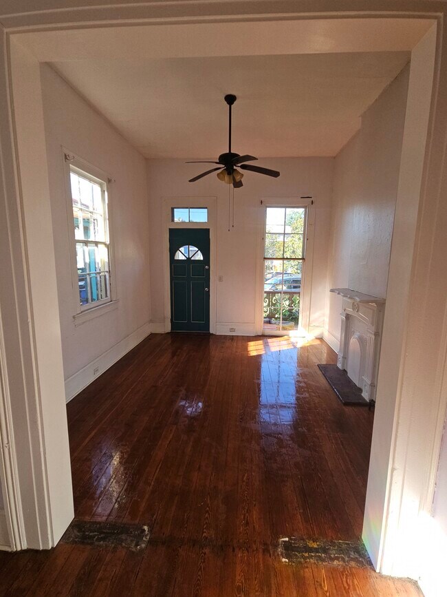 Photo - 2922 Dumaine St Unit 2922