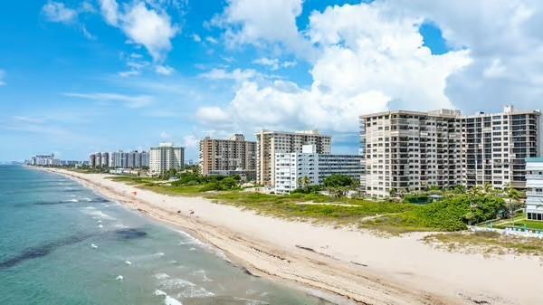 Building Photo - 1800 S Ocean Blvd Unit 908
