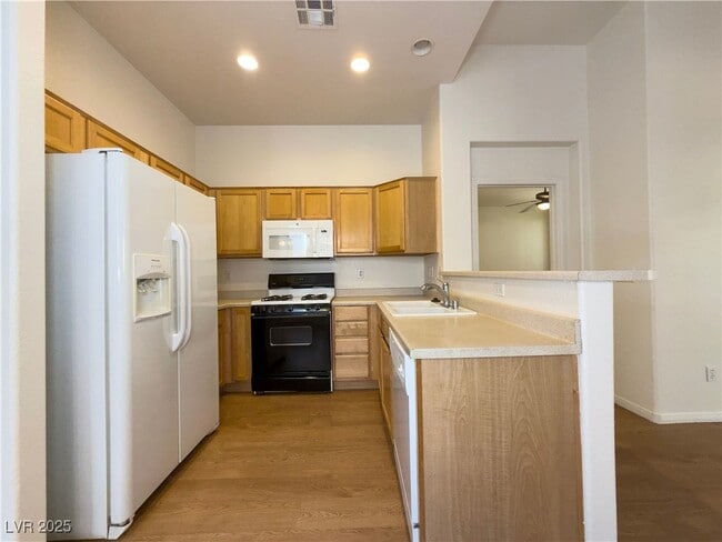 Photo - 10789 Muscari Way