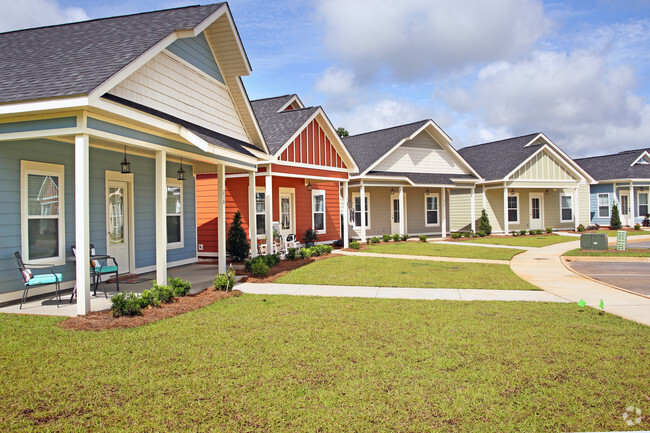 Building Photo - THE COTTAGES DOTHAN Rental