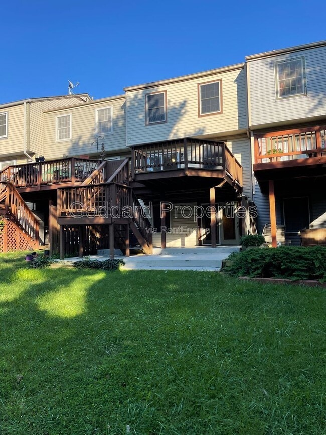 Building Photo - 18 Corriedale Ct