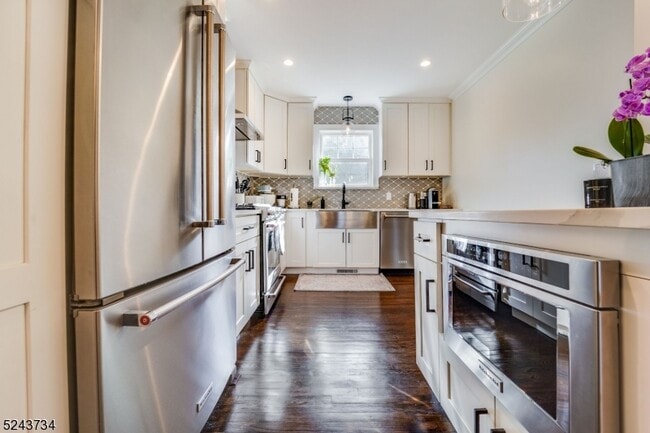 Photo - 2 Loantaka Way