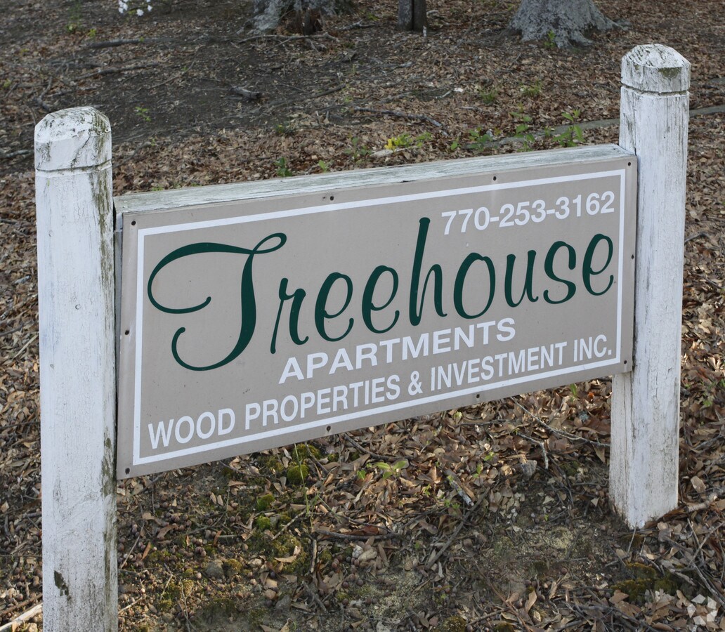 Photo - Treehouse Apartments