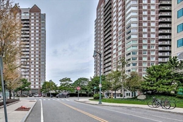 Photo - 8-12 Museum Way Unit 1501