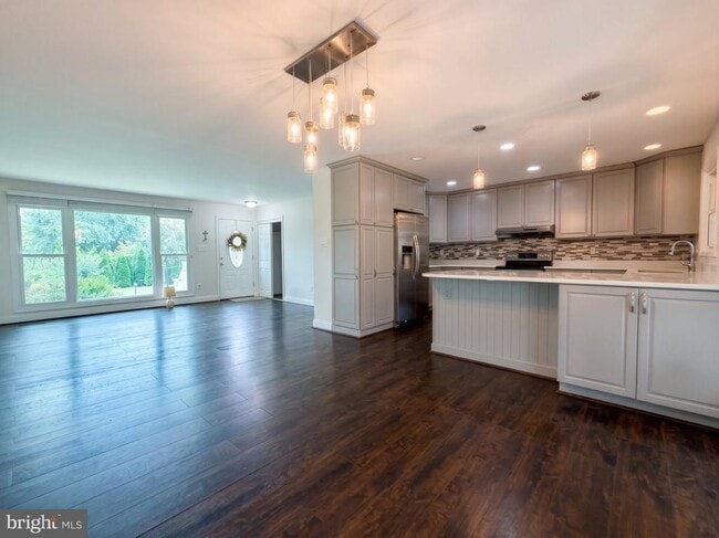 7108 Ordway Rd