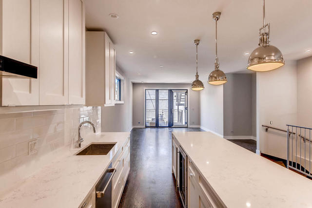 Photo - 2848 N Damen Ave Unidad 1