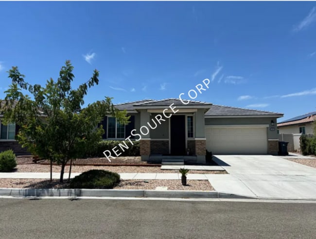 Building Photo - 45059 Marbella St