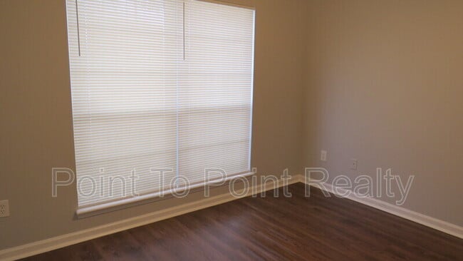 Photo - 1823 Sunchase Ct