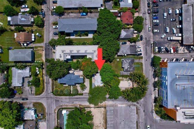 8280 NE 1st Pl
