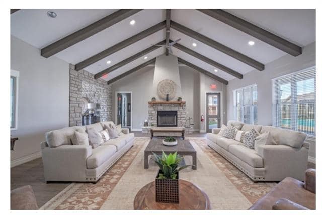 Photo - 2991 Lakeside Dr