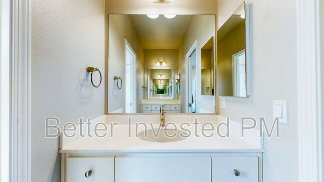 Photo - 1404 Dogwood Dr