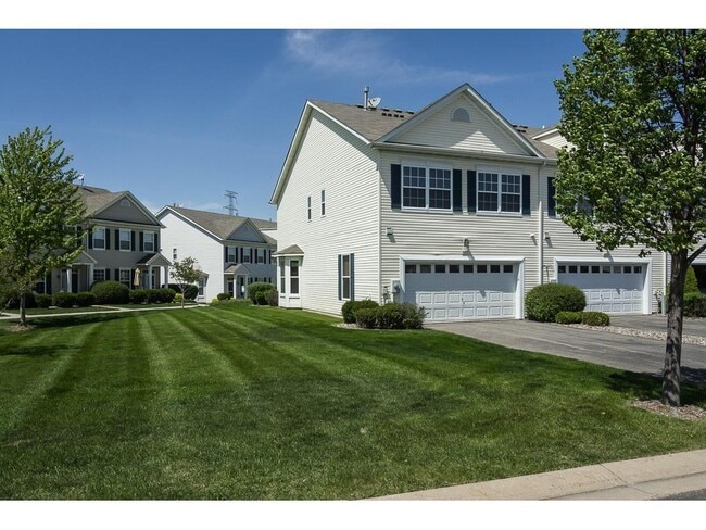 Photo - 681 Cobblestone Way