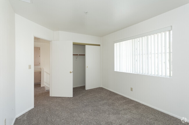 2BR, 2.5BA - 1667 SF Bedroom