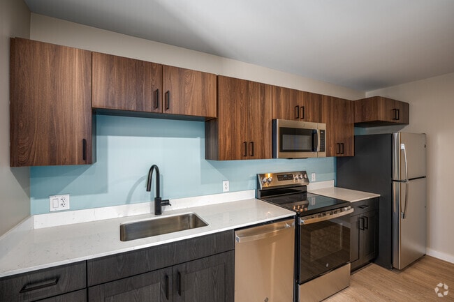 Studio - 509 SF - Kitchen - Poet Hill Place