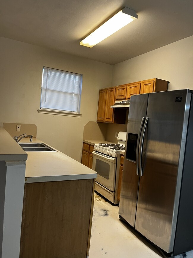 Building Photo - 11807 Chetman Dr Unit A
